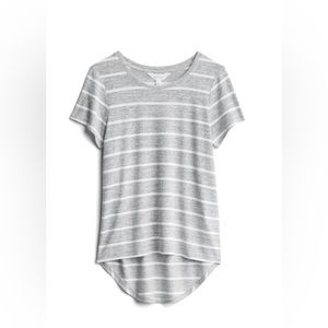 Market & Spruce Juuna hi lo knit top